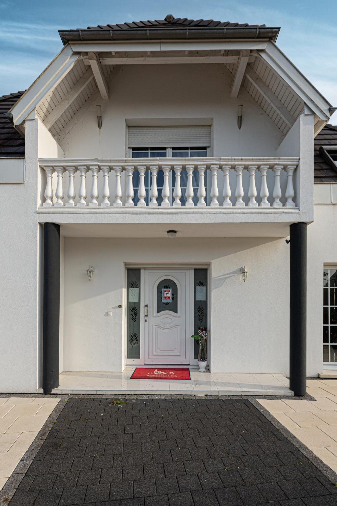 Gites Spa Strasbourg - Villa Ours - Spa Prive, Sauna, Borne D'Arcade, Babyfoot Ittenheim Exteriér fotografie